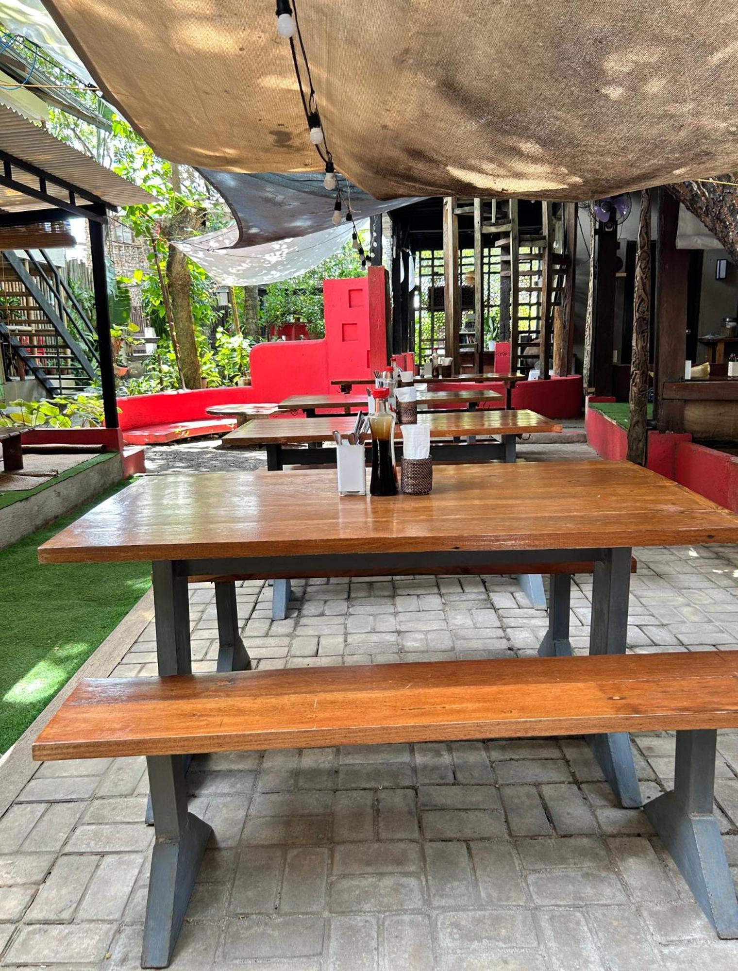 Lazy Dog Bed & Breakfast Balabag  Dış mekan fotoğraf