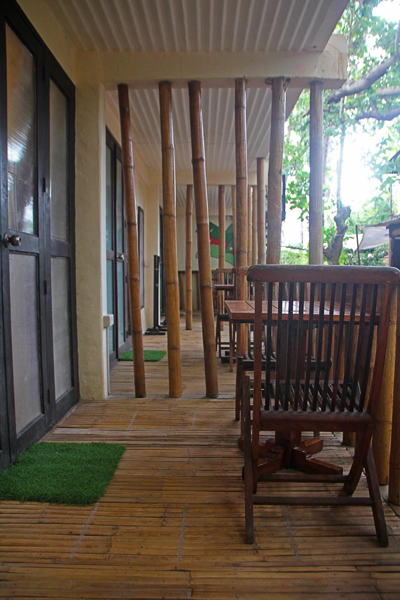 Lazy Dog Bed & Breakfast Balabag  Dış mekan fotoğraf