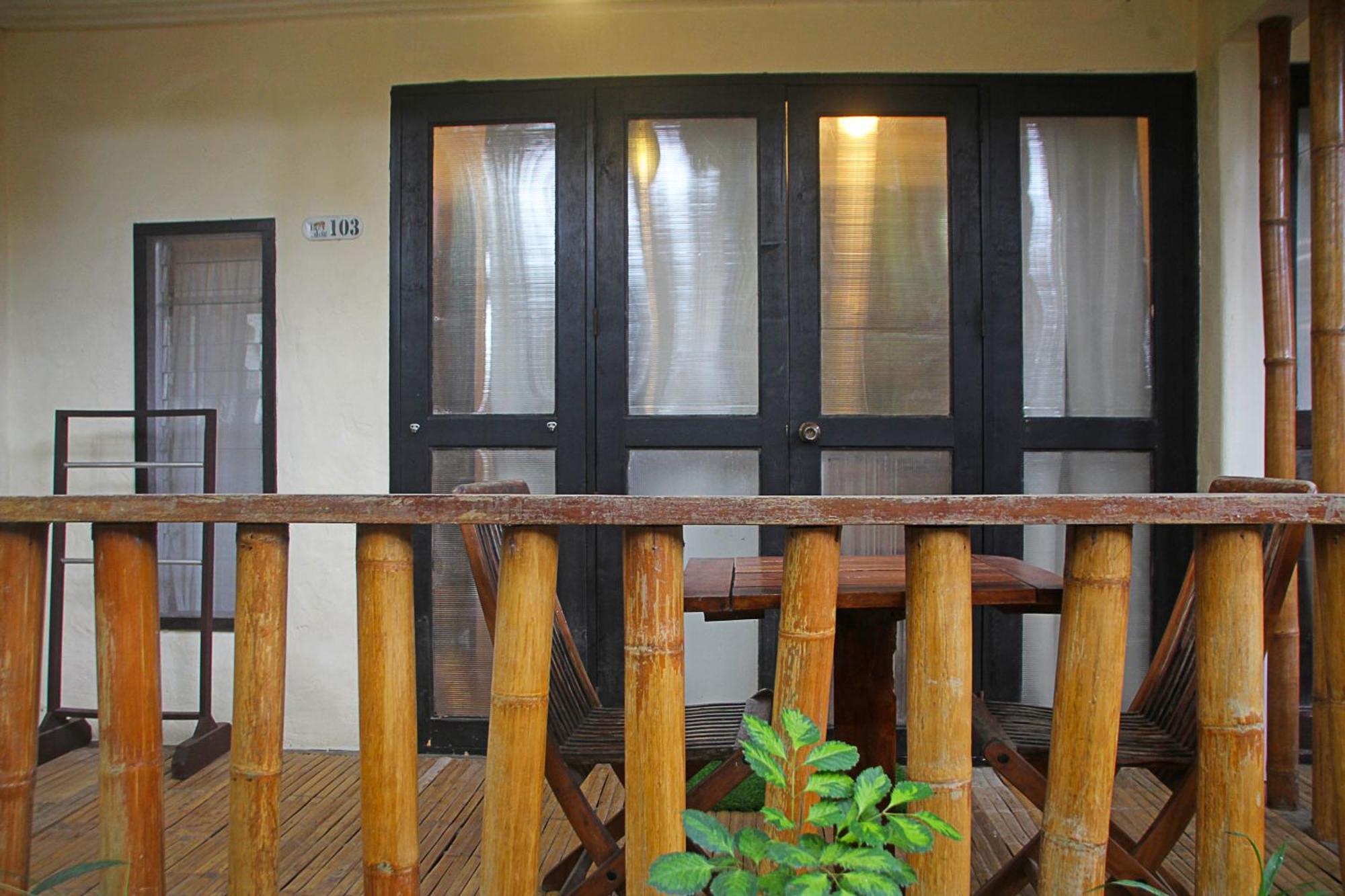 Lazy Dog Bed & Breakfast Balabag  Dış mekan fotoğraf